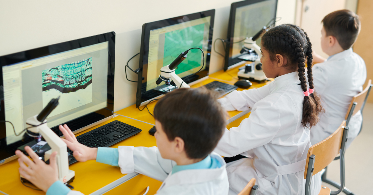 Educação e Movimentos Populares